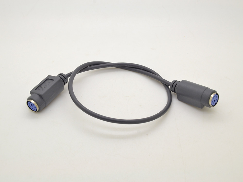 Computer peripheral cable